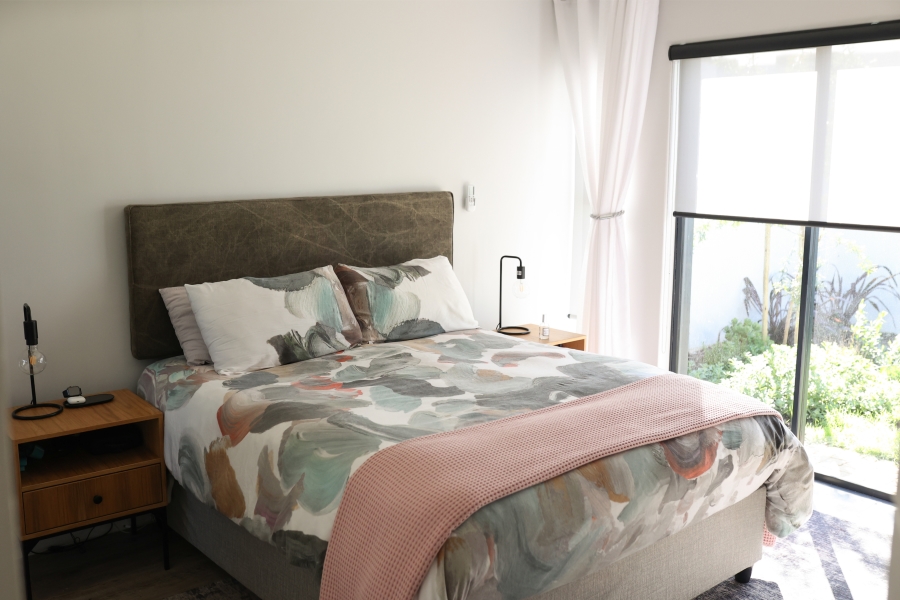 To Let 2 Bedroom Property for Rent in Newinbosch Western Cape